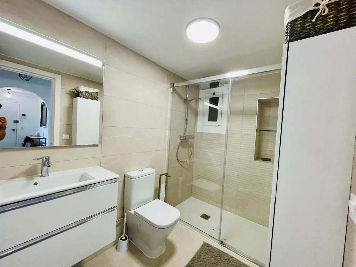 Delta Muga 2 - Apartamento En Primera Linea De Mar Con Vistas Al Mar Y Al Rio - Centro - Playa Apartment Empuriabrava 0*,  Spain